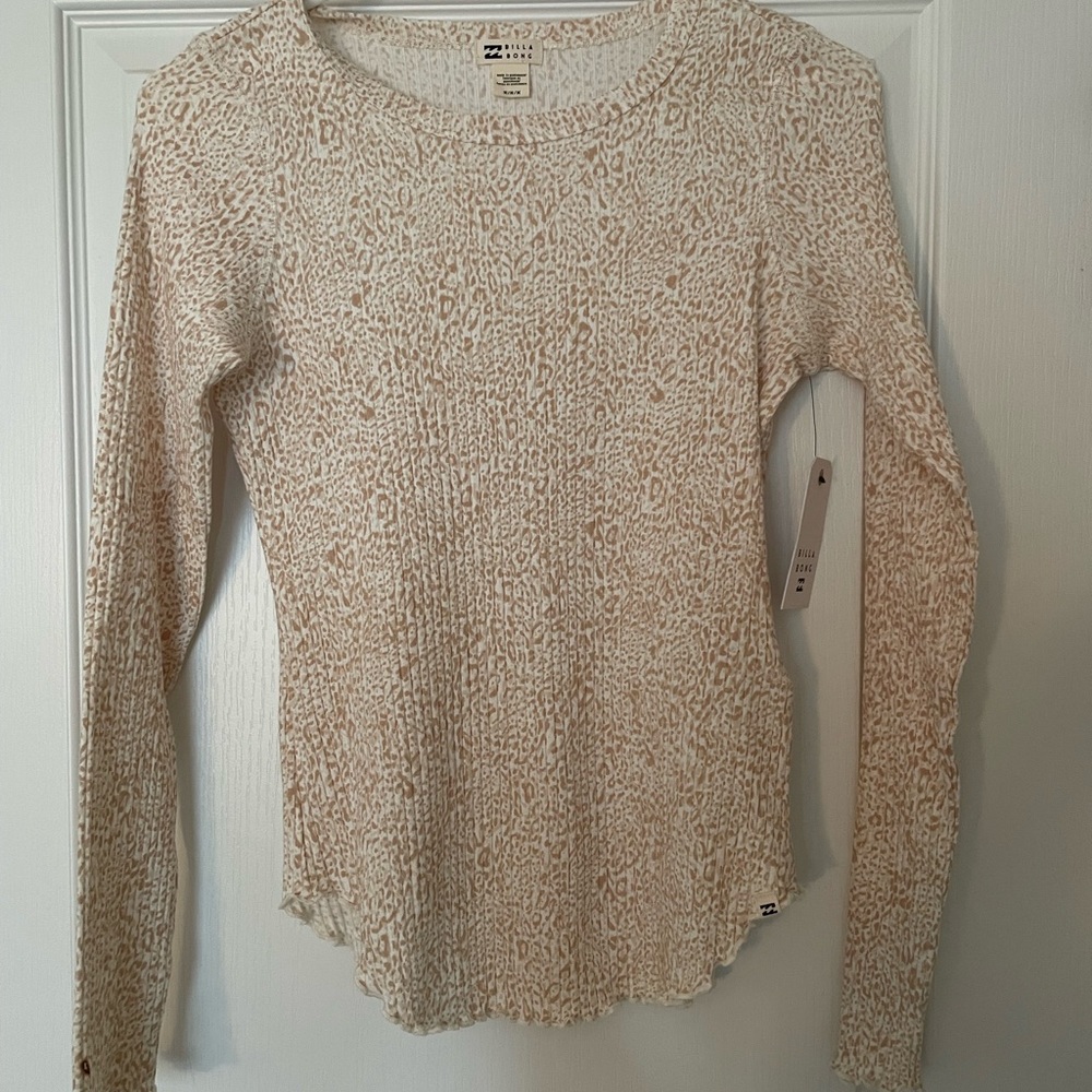Fitted Billabong Top